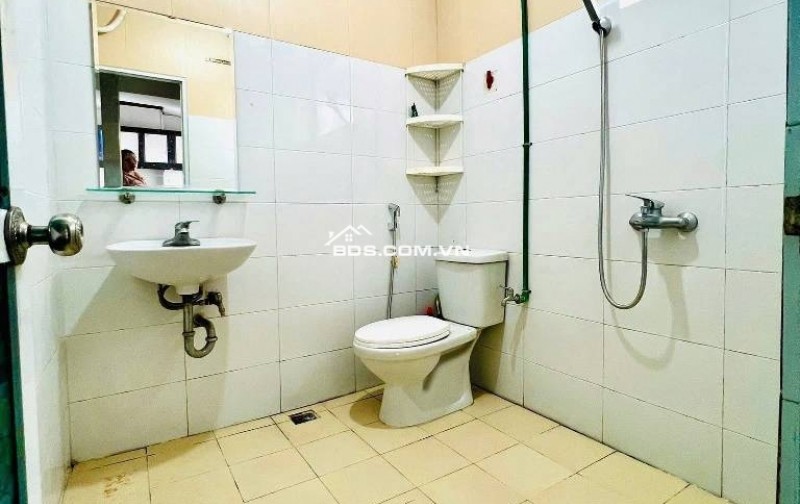 GẤP! GẤP! GẤP! – CƠ HỘI VÀNG DUY NHẤT – NHÀ TRUNG TÂM SÀI ĐỒNG CHƯA TỚI 5 TỶ!
