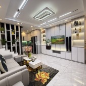  LÔ GÓC – Ô TÔ TRÁNH – THANG MÁY – VỪA Ở VỪA KINH DOANH – THIẾT KẾ ĐẲNG CẤP