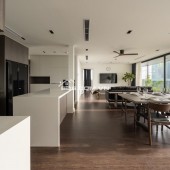 Dòng tiền 3,6 tỷ/năm- Bán tòa Apartment gần MP Liễu Giai 7 tầng- 120m2- 50 tỷ gara ô tô