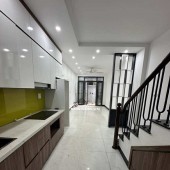 NHÀ ĐẸP KIM HOÀNG - HOÀI ĐỨC - LÔ GÓC THOÁNG - 50M OTO TRÁNH - DÂN XÂY 4 .7 TỶ