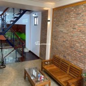 7.5 tỷ Ngọc Thuỵ - Long Biên - VỊ TRÍ ĐẸP - NGÕ THÔNG - Ô TÔ VÀO NHÀ - NHÀ DÂN XÂY