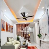 Hiếm- Chỉ hơn 5 tỷ- Nhà ngõ 1 Bùi Xương Trạch- Ngõ thông- Thông số vàng