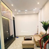 Siêu phẩm chủ nhà cần bán gấp nhà trên phố thụy khuê