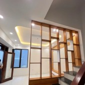 Bán nhà Xuân Đỉnh 35m, 5 tầng. Mặt tiền 6,7m, đường vào 3m cực hiếm!