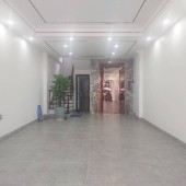 Bán căn nhà hoa hậu phố trạm