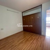 Chung cư Bàu cát,p10,Tân BÌnh:97m2, 3p ngủ,2wc,NT,11,5tr/th