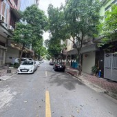 Chính chủ bán nhà 5 tầng diện tích 40m2 mặt tiền 4.5m mặt Phố Lý Thường Kiệt Hà Đông giá 13.6 tỷ