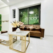 NHÀ DÂN XÂY DỘC LẬP LÂM TƯỜNG 5 TẦNG SIỂU RỘNG