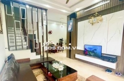 BÁN NHÀ ĐẸP 2.3 TỶ 3 TẦNG 50M2 ( ĐÔNG BẮC ) NGÕ NGẮN KHU PHÙ NGHĨA