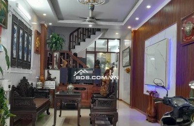 BÁN NHÀ ĐẸP 4.35 TỶ 3 TẦNG 64M2 ( HƯỚNG NAM ) KHU ĐÔ THỊ BÃI VIÊN