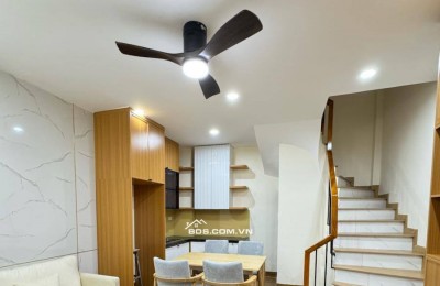 Nhà Đẹp Gần Đường Ô TÔ Khâm Thiên, Đống Đa 25m, 4 tầng, mt 3.9m, giá 6.7 tỷ.