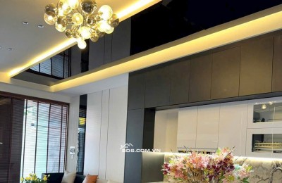 NHÀ ĐẸP 3 TẦNG NGAY TRUNG TÂM HÒA XUÂN, MẶT TIỀN ĐƯỜNG 7,5M