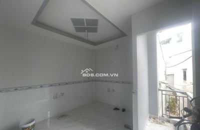  Bán nhà ngay chợ vải phú thọ hòa 4x8m...2tầng  chỉ nhỉnh 3tỷ