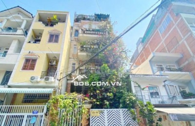 Xuất cảnh CHDV 15 phòng mặt tiền 93 đường số 49 Tân Quy Q7 giá 27.4 tỷ