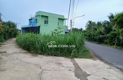 LÔ ĐẤT GÓC - VI TRÍ ĐẮC ĐỊA. Rộng 275m2 MẶT TIỀN 90E Mỹ Lương, Mỹ Phong.