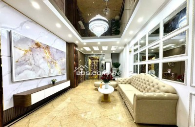 Nhà Đẹp Thang Máy, Ô Tô Đỗ Cửa, Võ Thị Sáu, Hai Bà Trưng 42m, 7 tầng, mt 4m, giá 16.8 tỷ.