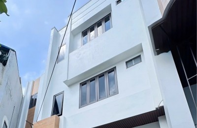 BÁN NHÀ ĐẸP 1.98 TỶ 3 TẦNG 52M2 ( TÂY NAM ) NGÕ KHU ĐÔNG MẠC