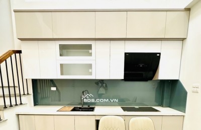  NHÀ ĐẸP MỚI TOANH – FULL NỘI THẤT – GARA Ô TÔ – THANG MÁY – KINH DOANH – NGÕ THÔNG Ô TÔ 