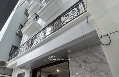 BÁN NHÀ VIEW HỒ - SIÊU THOÁNG MÁT - CHẮC CHẮN – NGÕ NÔNG, RỘNG RÃI TẠI SÀI ĐỒNG – GIÁ CHỈ 6.XX TỶ