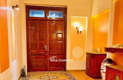 SIÊU PHẨM NHÀ MỚI LONG BIÊN – 5 TẦNG FULL NỘI THẤT – CHỈ VIỆC XÁCH VALI VỀ Ở!