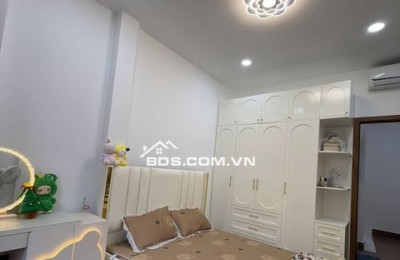 SIÊU PHẨM NHÀ ĐẸP SÁT MẶT TIỀN HXH KHU VIP BÀU CÁT, 3 TẦNG 3PN, NỞ HẬU HOÀN CÔNG ĐỦ, TẶNG NỘI THẤT, GIÁ CHỈ 5.1 TỶ TL.