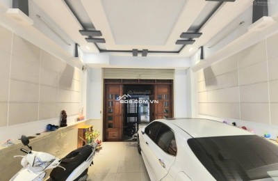 BÁN NHÀ HẺM 160 Phan Huy ÍCh, F12, Gò Vấp. DT: 5,2x16m, XD 5 lầu giá 9,6 tỷ