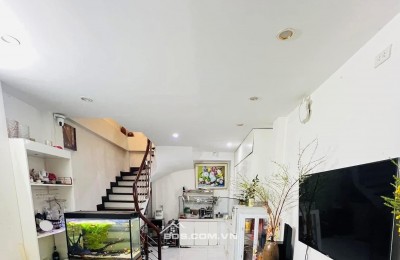 B.ÁN NHÀ HOÀNG HOA THÁM – 5 TẦNG 30M2 – 20M RA PHỐ - GIÁ SIÊU TỐT TRONG KHU VỰC