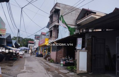Bán đất Phú Minh 120m2 giá chỉ 3.9 tỉ tại Thôn Đoài,đất nở hậu ngay cạnh chợ