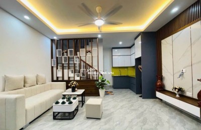 7,850 TỶ-NHÀ ĐẸP Ở NGAY-NGÕ THÔNG-3 NHÀ RA Ô TÔ-THIẾT KẾ THÔNG MINH-ĐẦY ĐỦ CÔNG NĂNG