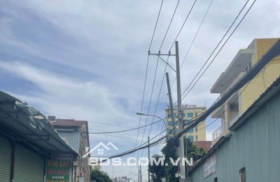 Bán mặt tiền đường Trương Văn Thành 132m2 Quận 9 BTCT 3 tầng