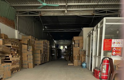 Bán. cho thuê kho xưởng 380m2 Hà Huy Giáp Quận 12