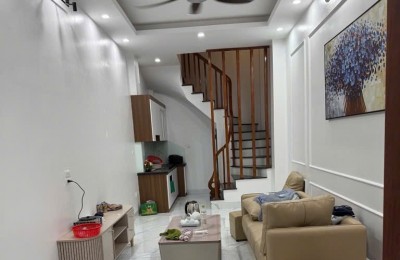 Bán nhà Xuân Đỉnh 40m, 5 tầng, oto đỗ cửa, tặng full nội thất!