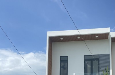 BÁN NHÀ MẶT TIỀN - TT CẦN ĐƯỚC - FULL NỘI THẤT