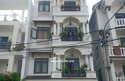 Bán nhà đường Hoàng Minh Thảo