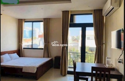 Bán toà CHDV 5 tầng gần sát cầu sông Hàn - vị trí đẹp tại Đà Nẵng