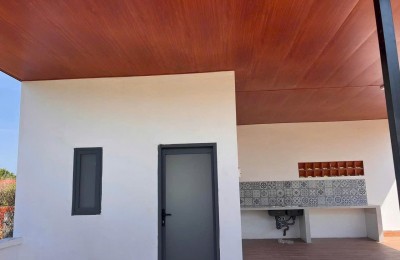 chủ bán lỗ - giãm giá chốt nhanh , căn nhà vườn 1 sào  cách hồ suối môn 200m .