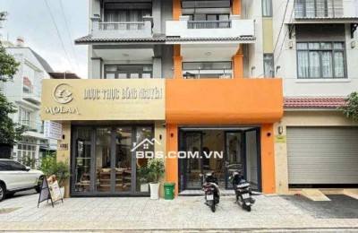 Nhà đẹp, mới tinh khu phố tây đường Quốc Hương Thảo Điền - 4 lầu, xây mới