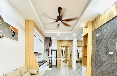 NHÀ MỚI ĐẸP - THANG MÁY XỊN - NGÕ NÔNG VÀO NHÀ – VŨ XUÂN THIỀU LONG BIÊN – Ở NGAY KHÔNG PHẢI SỬA