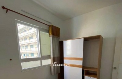 Chung cư Ngô Gia Tự, Hòa Hảo, Q10, 2PN, WC, 70m2, 10tr/tháng.