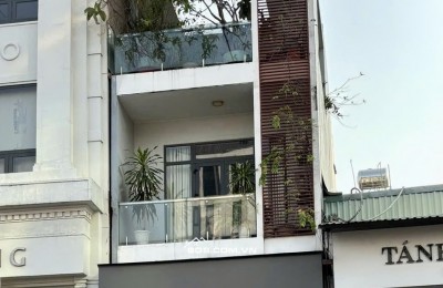 Chính chủ cho thuê mặt bằng nhà 21 Phan Đình Phùng, Phú Nhuận. Gần chợ Phú Nhuận.