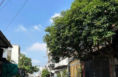 BÁN NHÀ XƯỞNG MẶT TIỀN ĐƯỜNG TRUNG MỸ TÂY QUẬN 12 - 339M2 (9 x 38) - VỊ TRÍ OK