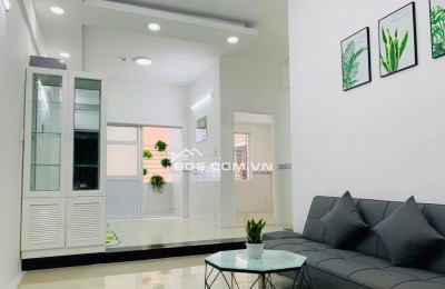 CHỦ CẦN BÁN CAO ỐC B NGÔ GIA TỰ, Q10, THANG MÁY - GIÁ CHỈ 2.TỶ 890