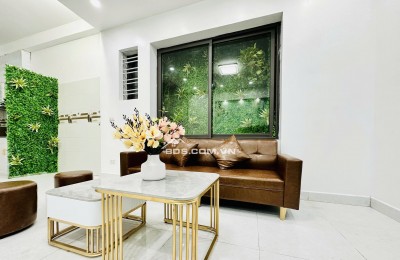 NHÀ DÂN XÂY DỘC LẬP LÂM TƯỜNG 5 TẦNG SIỂU RỘNG
