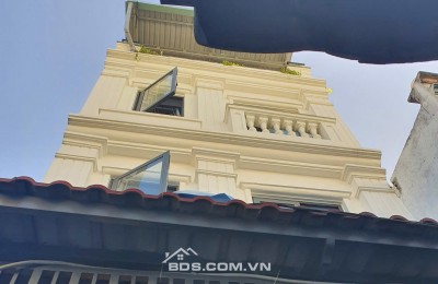 nhà gò vấp 3/ hẻm 3 gác 40m2 4 tỷ 8 thương lượng.