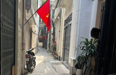 Nhà Giải Phóng - Phương Liệt - 37m2, 4T - 6.93 tỷ(CTL) - Lô góc-  20m ra Giải Phóng - Cạnh ĐH Kinh Tế Quốc Dân.
