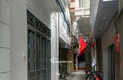  NHÀ ĐẸP LÕI HOÀNG MAI, DT 28M2-5T-6.78 TỶ (CTL)- MẶT NGÕ- 3 GÁC PHÓNG- NÔNG GẦN PHỐ 