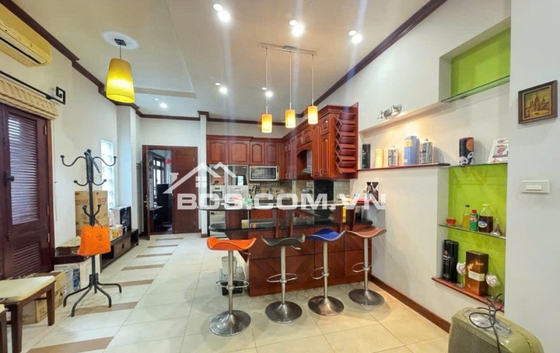 Bán nhà mặt phố Bà Triệu – 74m² x 6 tầng – lô góc – thu nhập 100tr/tháng – chỉ 68 tỷ