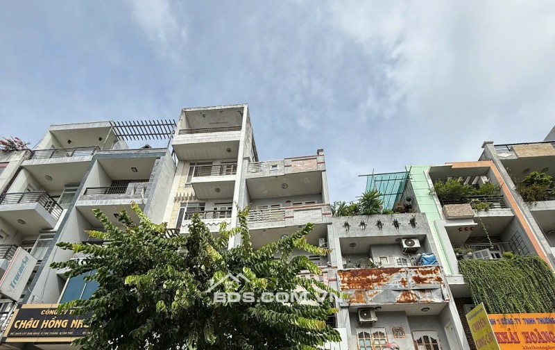 Cho thuê nhà 4 lầu mặt tiền Lũy Bán Bích P. Tân Thành Q. Tân Phú