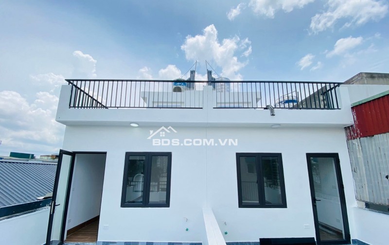 Nhà Đẹp Thang Máy Trần Khát Chân, Hai Bà Trưng 54m, 6 tầng, mt 3.7m, giá 18.5 tỷ.