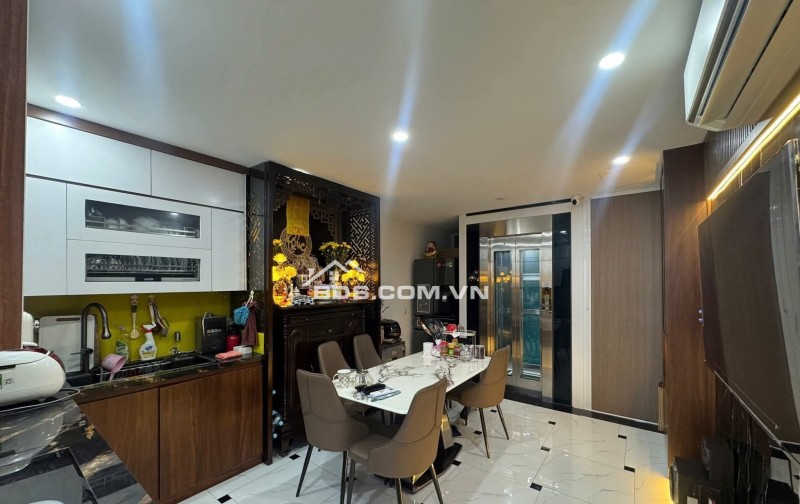 Nhà Đẹp Ngõ Ô TÔ Tân Mai, Hoàng Mai 36m, 5 tầng, mt 4.4m, giá 9.98 tỷ